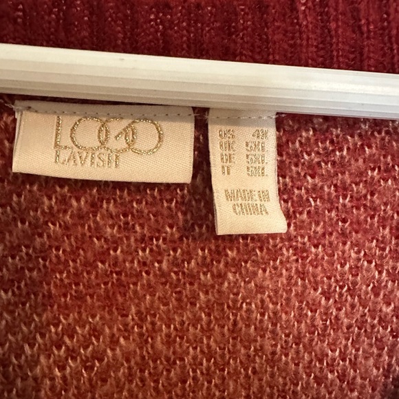 LOGO Lavish Lori Goldstein Red Camo Sweater V-Neck Sequin High Low 4X - Picture 14 of 15